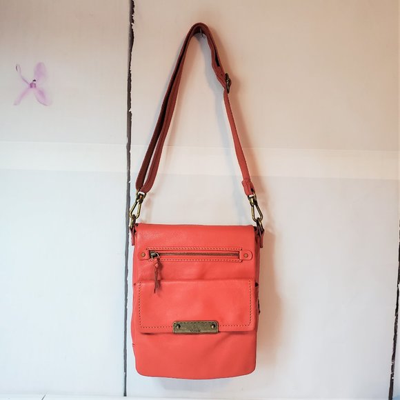 The Sak Pebbled Leather Organizer Crossbody Bag - Picture 3 of 15